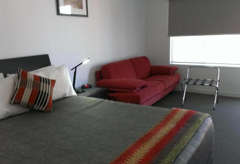 Номер Стандарт, Gunnedah Lodge Motel
