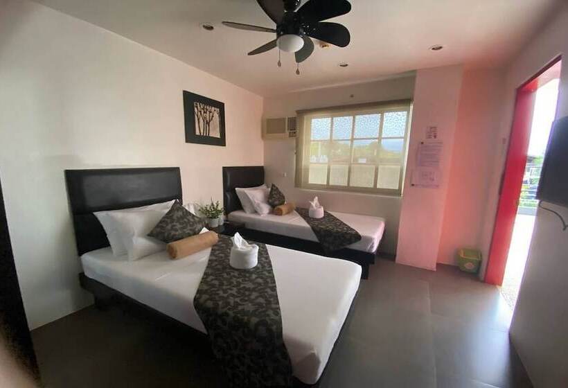 Номер Стандарт Трехместный, Micasa Lodge Palawan