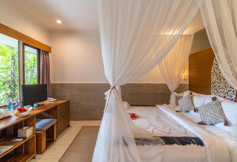 스위트, Om Ham Retreat And Resort