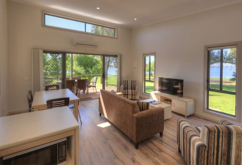 3 베드룸 디럭스 빌라, Tasman Holiday Parks   Lake Mulwala
