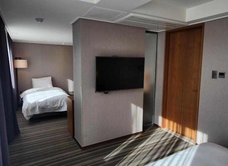 غرفة ديلوكس, Avonhotel Gunsan