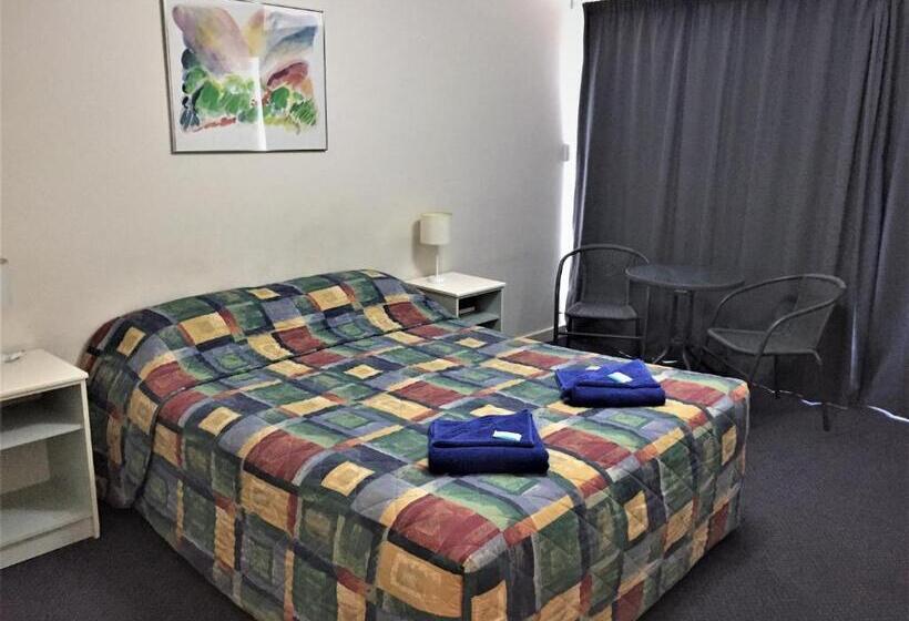 Номер Стандарт, Ceduna Motor Inn