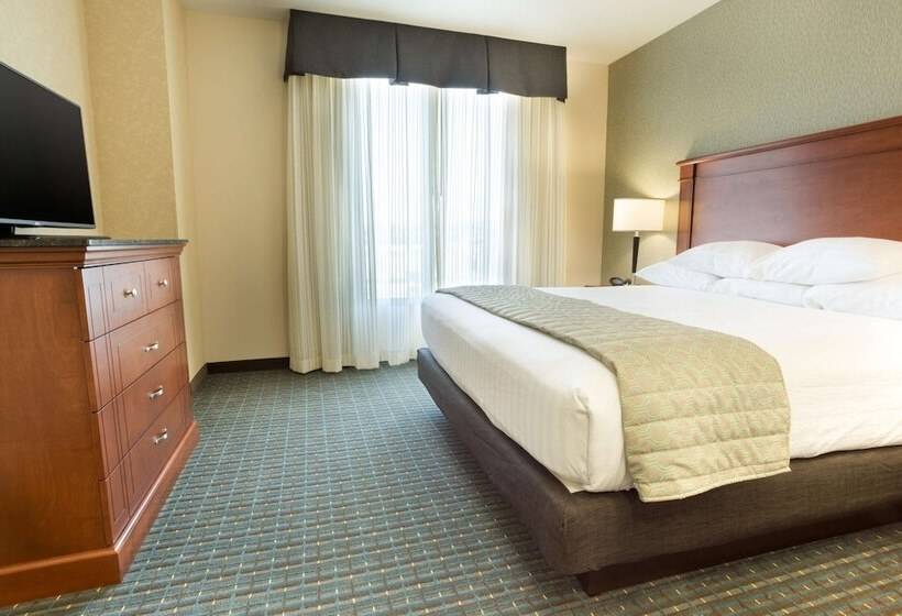套房, Drury Inn & Suites Colorado Springs Near The Air Force Academy