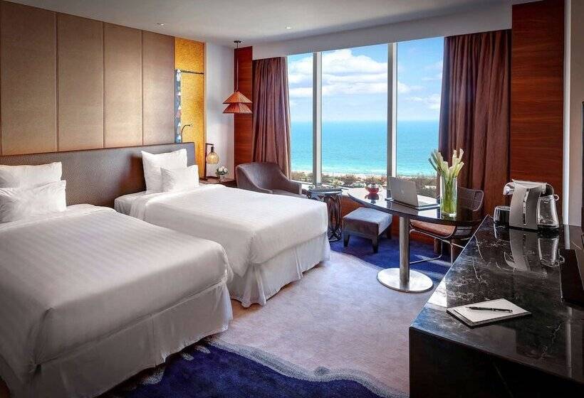 اتاق لوکس با چشم‌انداز دریا, Pullman Vung Tau