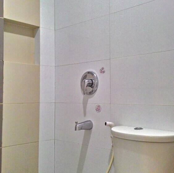 Quarto Deluxe, Sogo Edsa Cubao