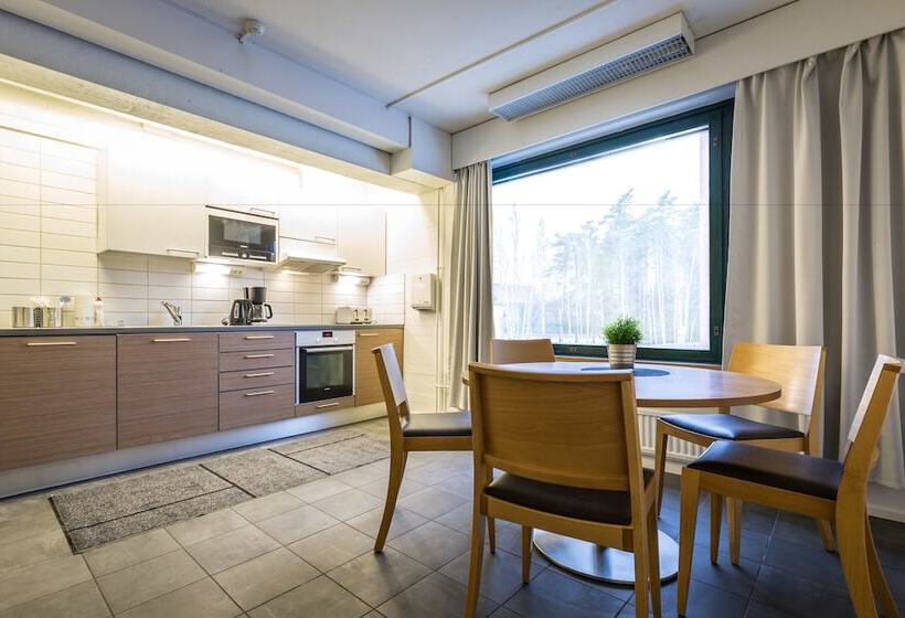 스탠다드 룸 공동 욕실, Forenom Hostel Espoo Otaniemi