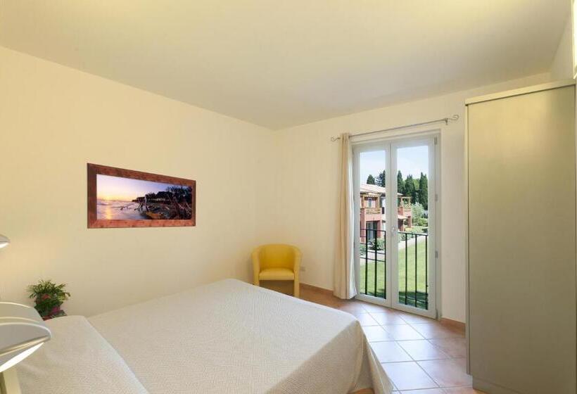 Апартаменты 2 Спальни, Residence Pineta