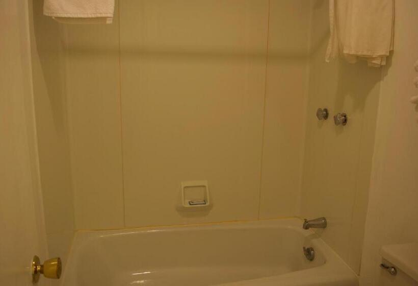 Номер Стандарт, Amerivu Inn & Suites   St Croix Falls