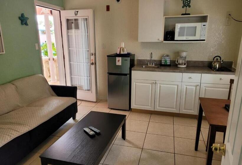 Апартаменты 1 Спальня, Blind Pass Resort Motel