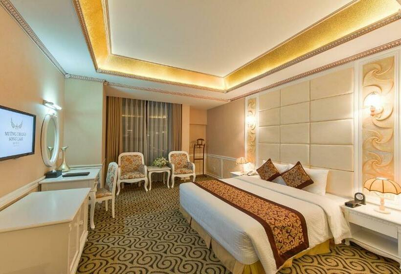 سوئیت کلاب, Muong Thanh Luxury Song Lam