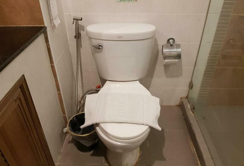 استودیوی استاندارد, Pangviman Place Resotel Sha Plus