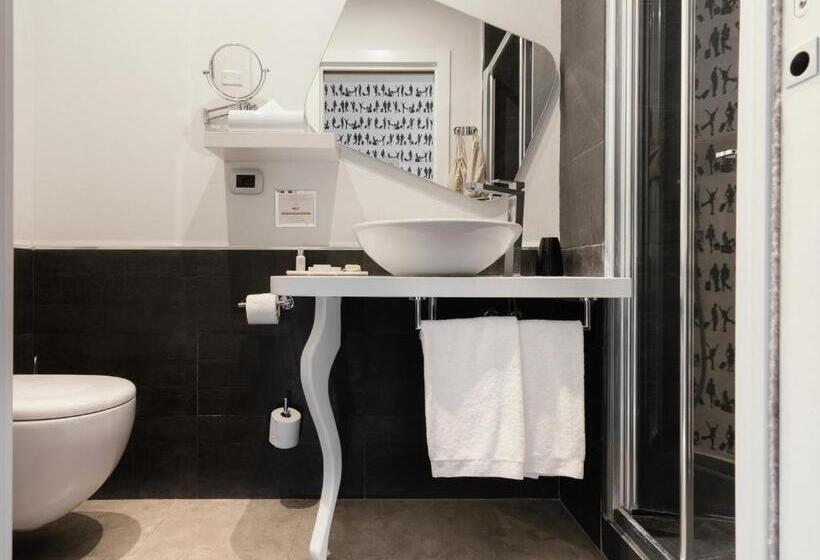سوییت اجرایی, Montenapoleone Suites