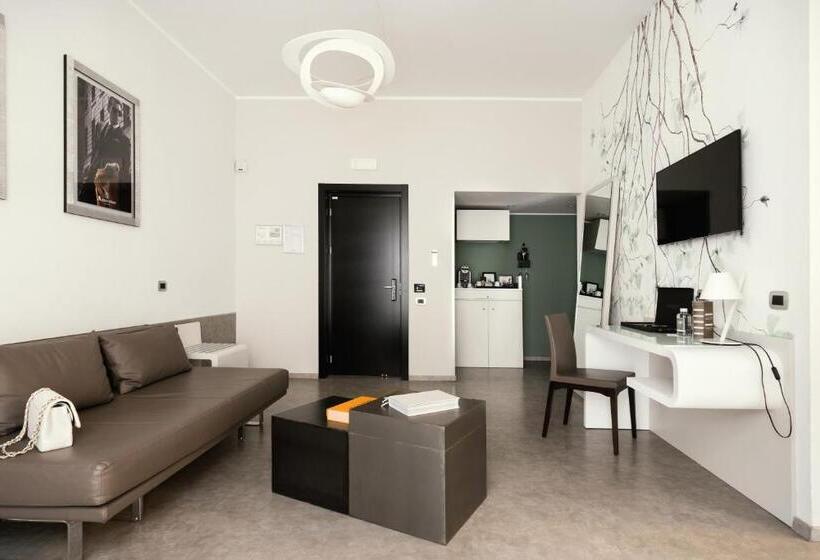 سوئیت کلاسیک, Montenapoleone Suites