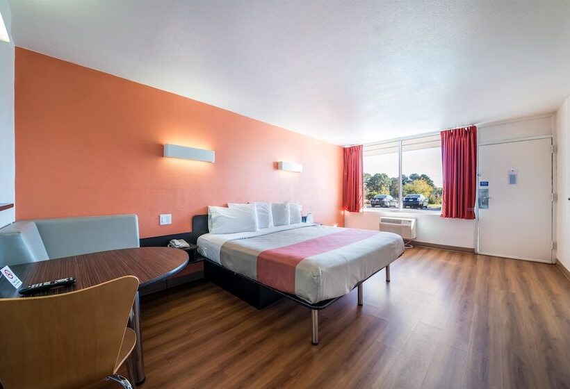 디럭스 룸, Motel 6 Connellys Springs, Nc