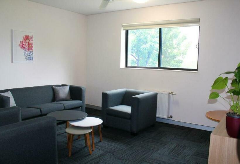 Апартаменты 5 спален, Western Sydney University Village Penrith