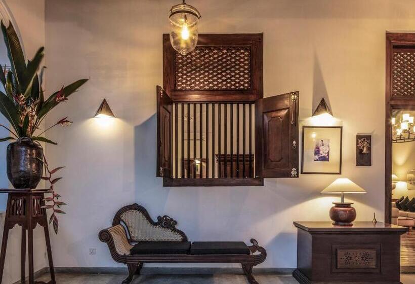 Вилла 3 Спальни с Бассейном, Green Casa