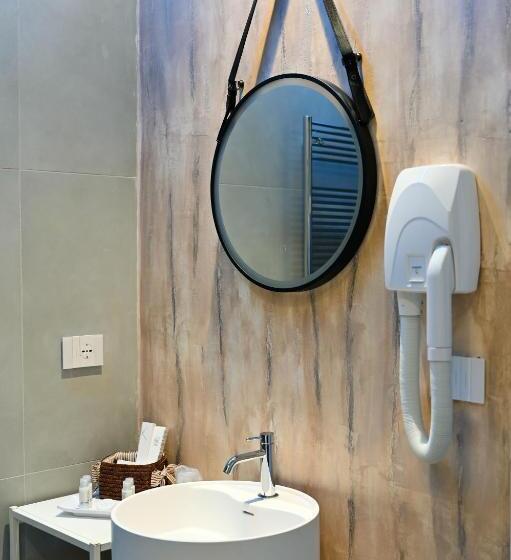 Люкс Повышенной Комфортности, Grand Hotel Biffy