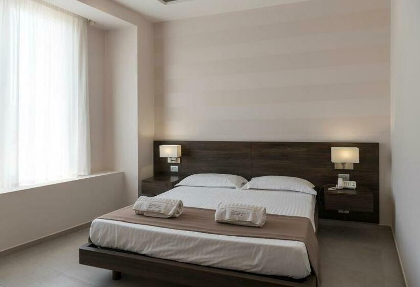 Номер Стандарт, Grand Hotel Biffy