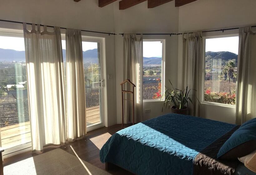 ３ベッドルームハウス, Rancho Cien Piedras