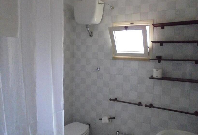 آپارتمان 1 خوابه با تراس, Tenuta Belvedere