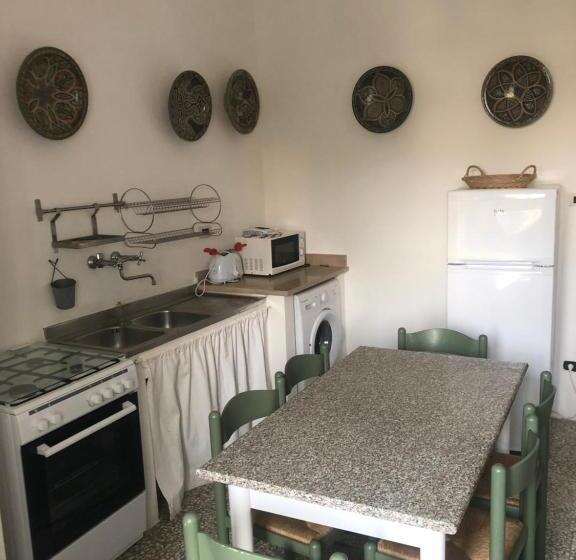 آپارتمان 1 خوابه همکف, Tenuta Belvedere