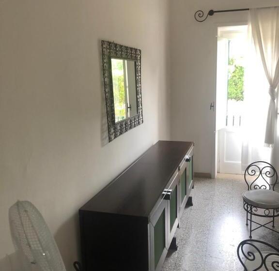 آپارتمان 1 خوابه همکف, Tenuta Belvedere