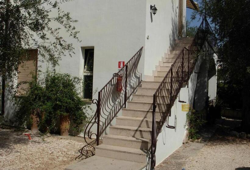 آپارتمان 3 خوابه, Tenuta Belvedere