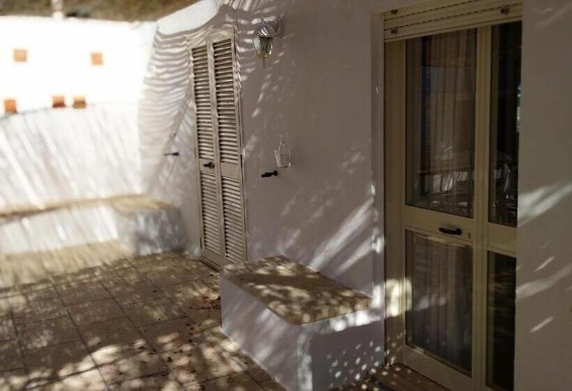 آپارتمان 1 خوابه با تراس, Tenuta Belvedere