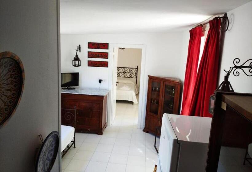 آپارتمان 1 خوابه با تراس, Tenuta Belvedere