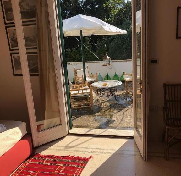 اتاق کلاسیک با تراس, Tenuta Belvedere