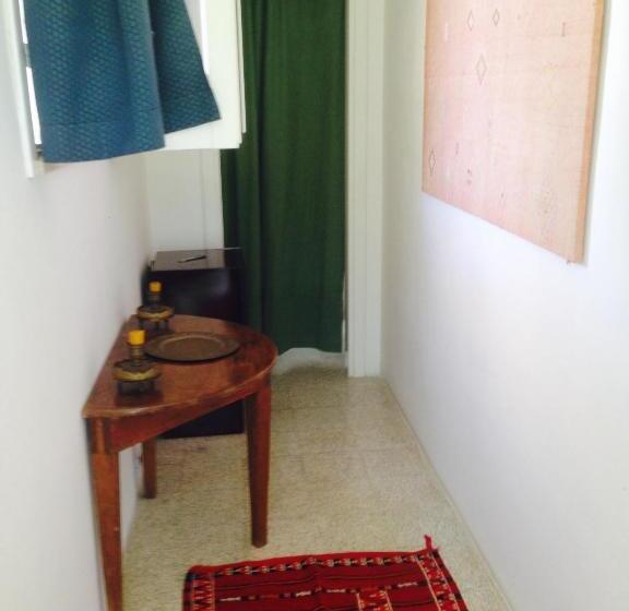 اتاق اکونومی, Tenuta Belvedere