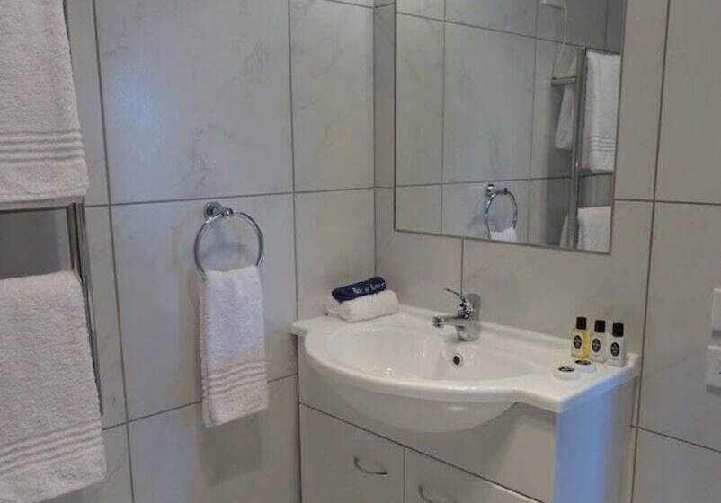 자쿠지 스위트, Bks Premier Motel Hamilton
