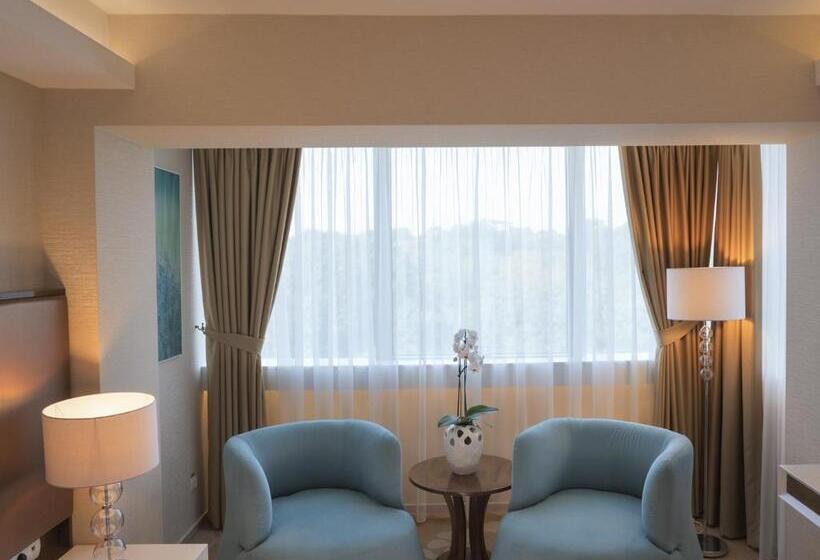 اتاق استاندارد, Lotus Therm Spa&luxury Resort
