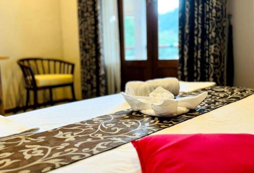 اتاق لوکس, Rivorich Residence Kandy