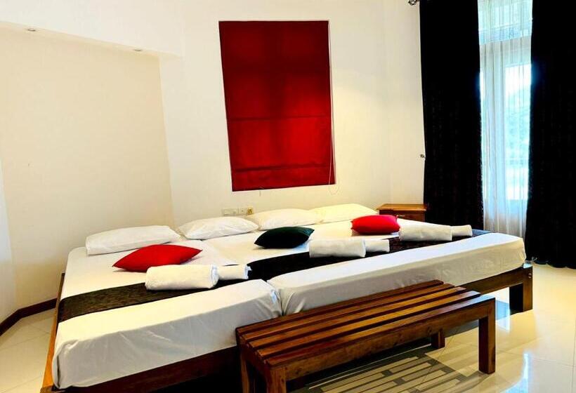 اتاق لوکس خانوادگی, Rivorich Residence Kandy