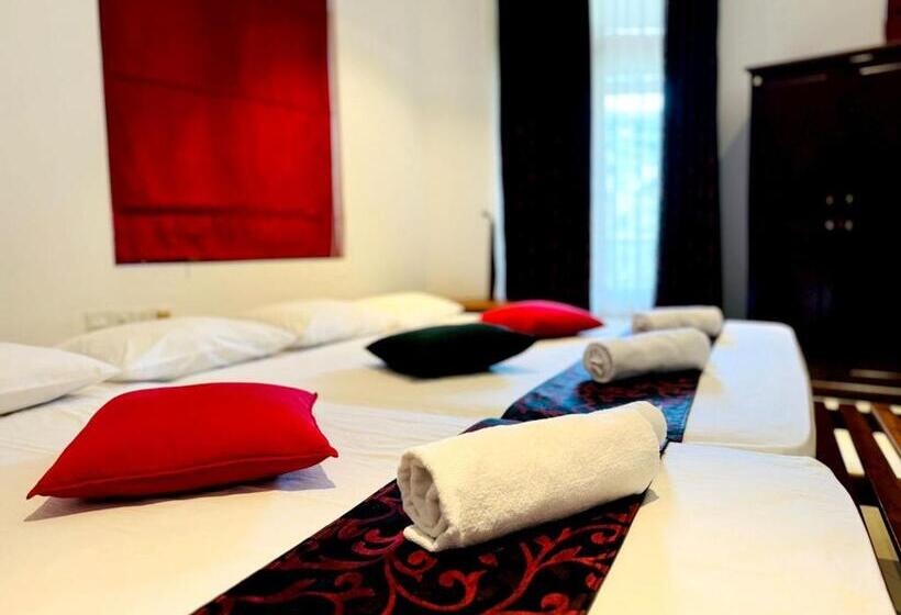 اتاق لوکس خانوادگی, Rivorich Residence Kandy