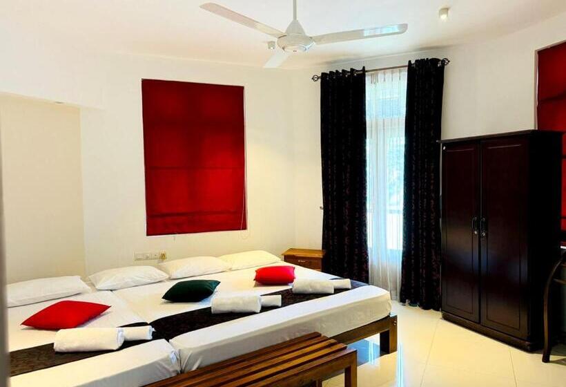 اتاق لوکس خانوادگی, Rivorich Residence Kandy