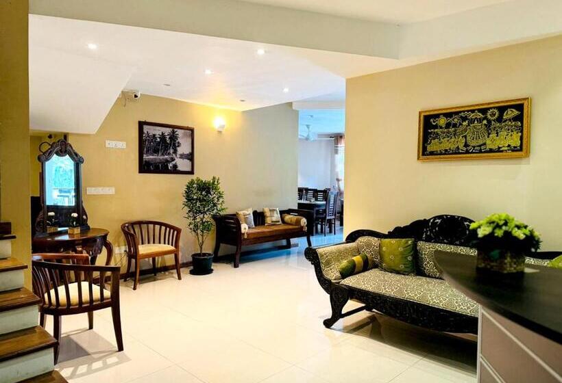 بنگله خانوادگی, Rivorich Residence Kandy