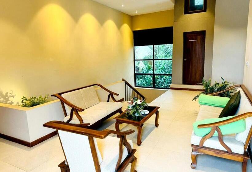 بنگله خانوادگی, Rivorich Residence Kandy
