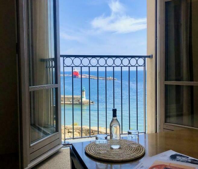 海景套房, Des Gouverneurs
