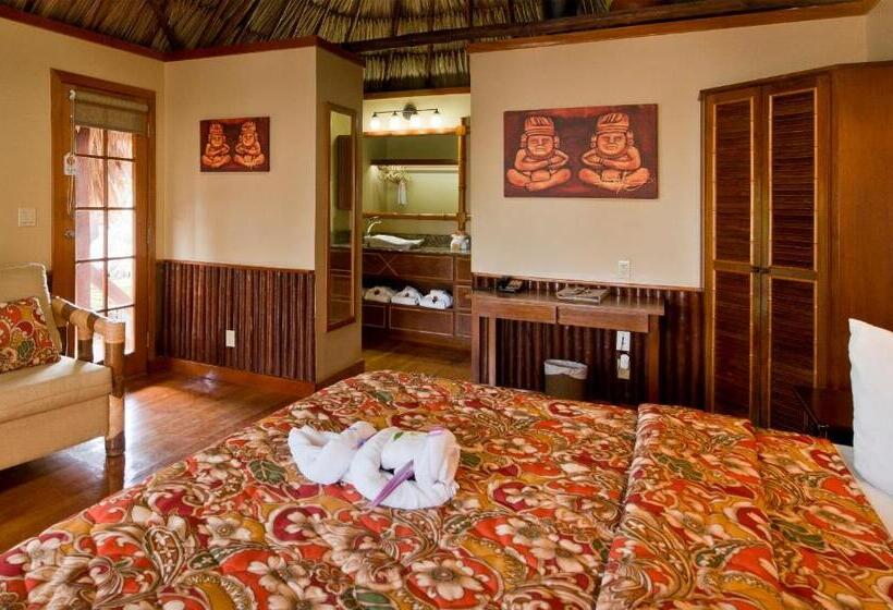 Номер Deluxe Кровать Кинг, Ramon's Village Resort