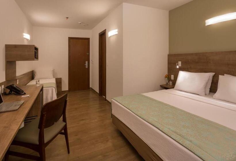 패밀리 룸, Sleep Inn Praia Do Canto