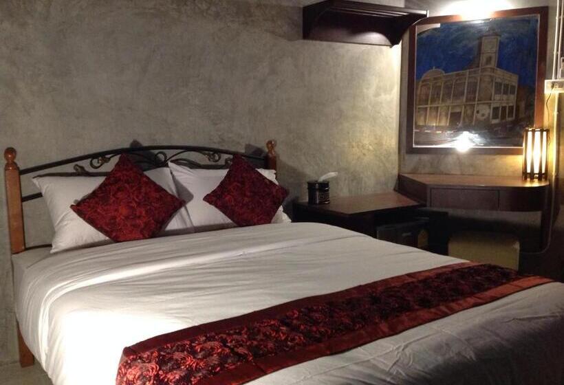 اتاق سوپریور, Beehive Phuket Oldtown Hostel