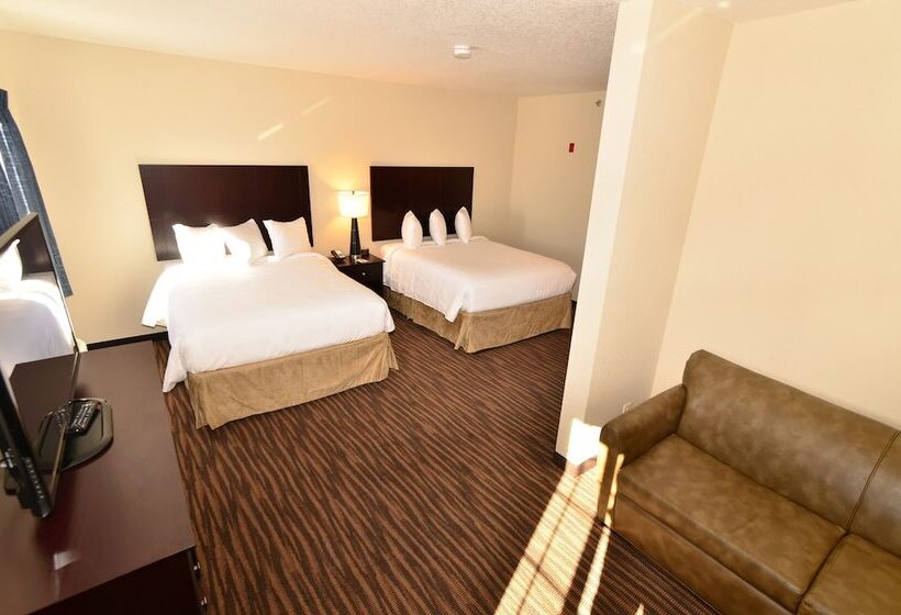 Family Suite, Cobblestone Inn & Suites  Holstein