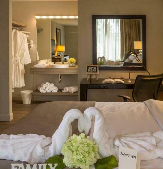 Standardzimmer mit Poolblick, Magic Moment Resort And Kids Club