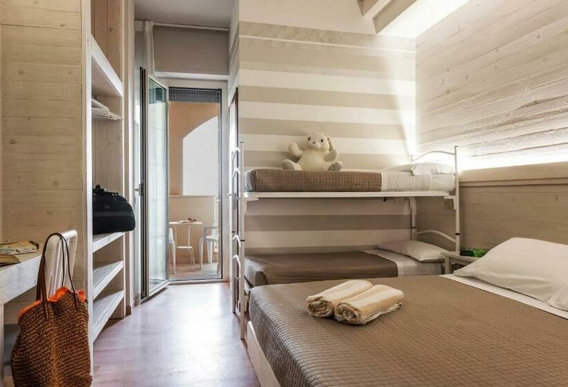 Quarto Estandar com Sacada, Mona Lisa