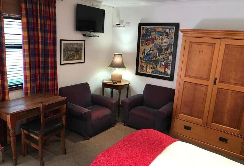 스탠다드 룸 가든 전망, The Crown Guest House