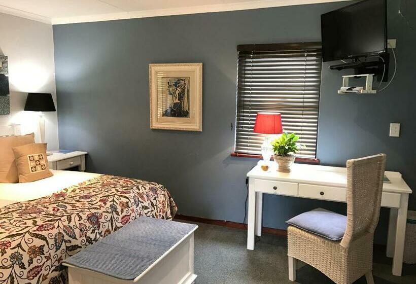 디럭스 룸, The Crown Guest House