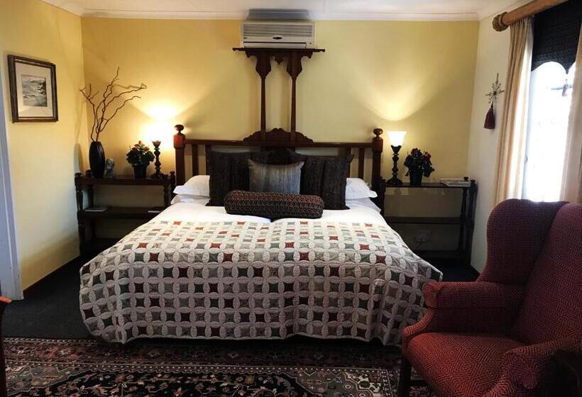디럭스 룸, The Crown Guest House