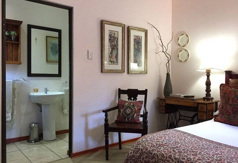 디럭스 룸, The Crown Guest House